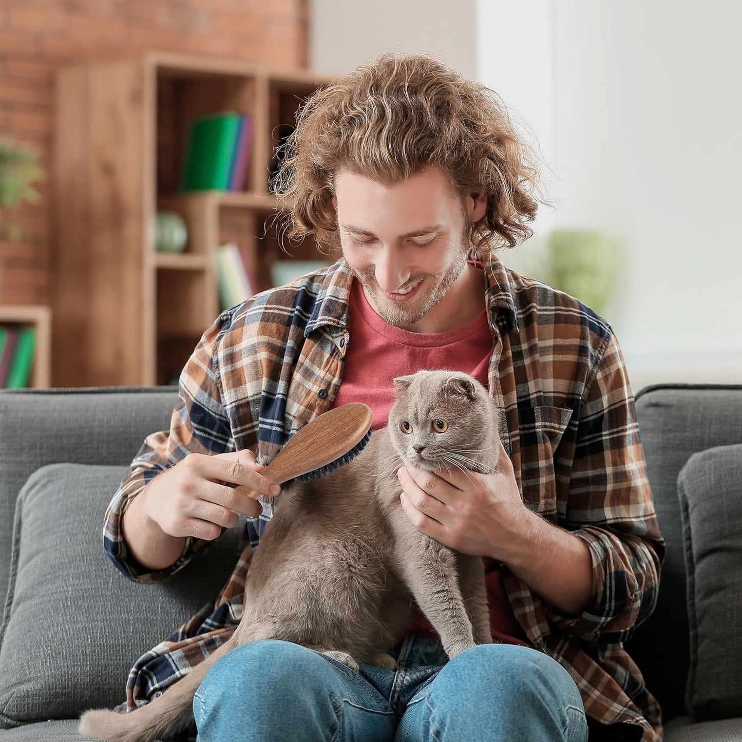 Takavu Boar Bristle Cat Hair Brush, Gentle Grooming Brush with Natural Bristles and Wooden Handle for Sensitive Skin, Pet Cleaning Supplies Keeping Your Cat's Fur Hair Coat Healthy and Shiny