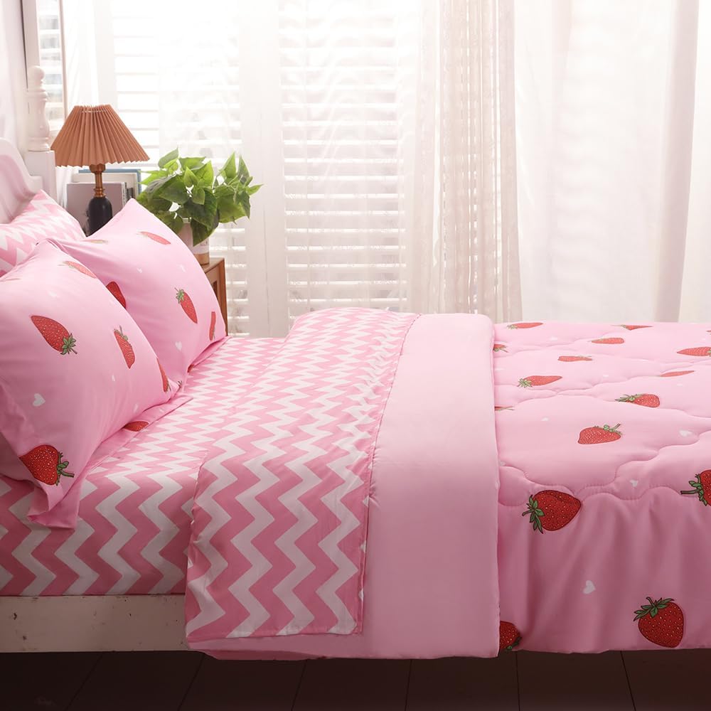 Strawberry Comforter Bedding Set Twin Size for Girls 7 Piece Pink Kawaii Comforter Set Bed in A Bag for Kids Teens All Season (1 Comforter,1 Flat Sheet,1 Fitted Sheet and 4 Pillow Sham)