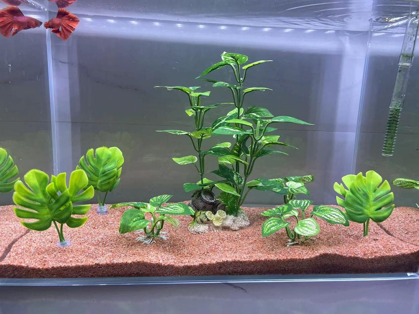 EDGCTYU Aquarium Decorations Fish Tank Artificial Plastic Plants，Silk Plants for Fish Tank Decoration, Pack of 7 (Green)