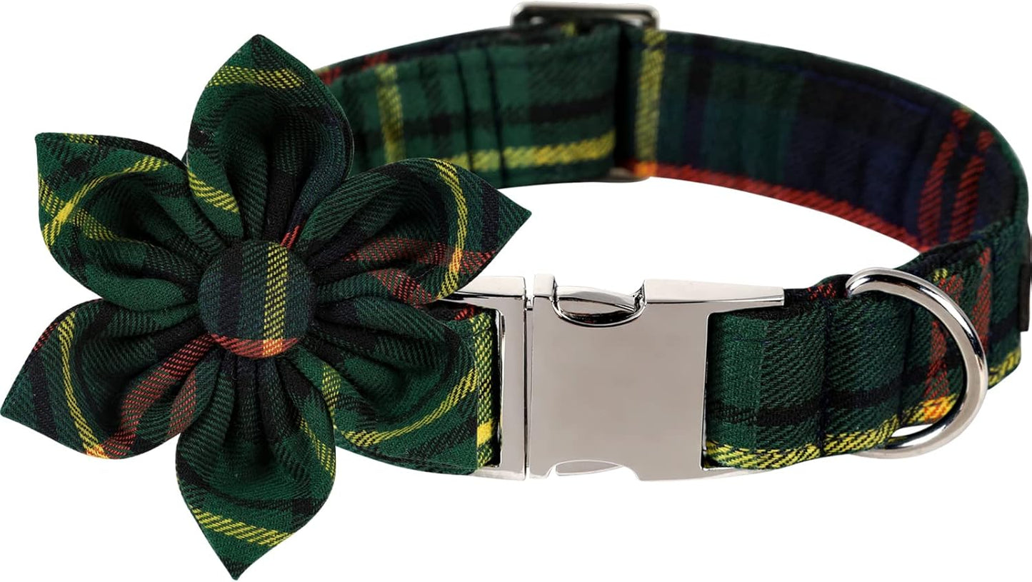 Lionet Paws Christmas Dog Collar with Flower, Soft and Comfortable, Adjustable Collar for X-Large Dogs Girl Gift, Neck 16-26 inches