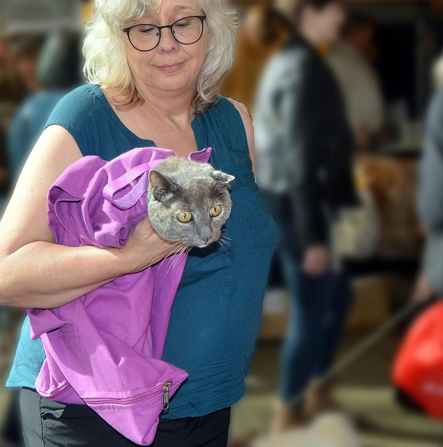 Cozy Comfort Carrier - X-Large Lavender Cat Carrier Soft, Cat Restraint Bag and Cat Sling Carrier for Grooming, Vet Visits, Medication Administration, Dental Care, and Nail Trimming