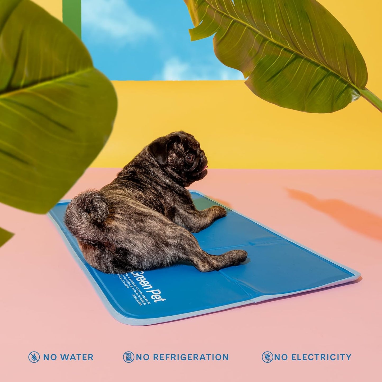 The Green Pet Shop Cool Pet Pad - Large, Blue - Self-Cooling, Pressure Activated Mat for Dogs & Cats from 46-80 lbs - Non-Toxic Gel, No Water Needed