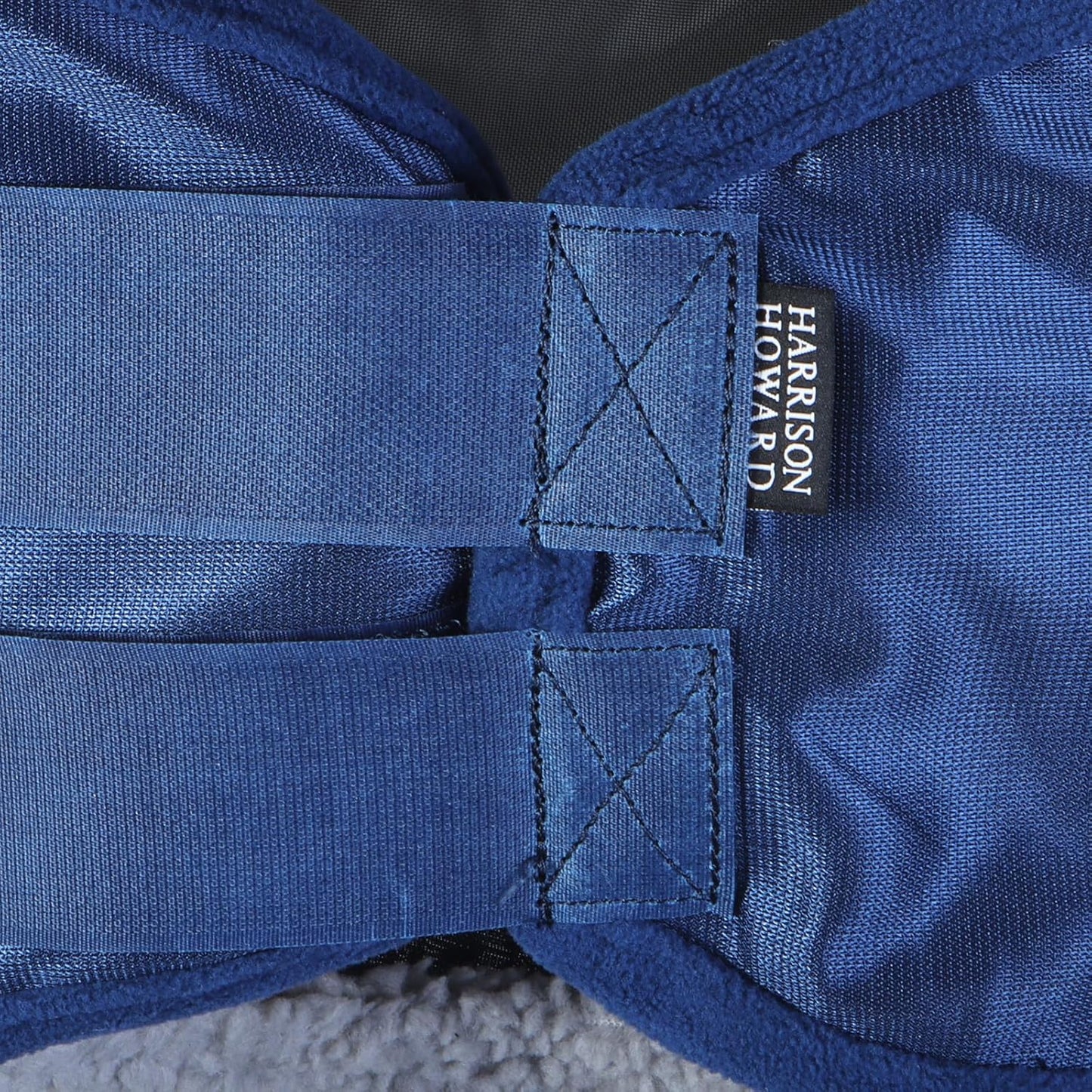 Harrison Howard CareMaster Pro Luminous Horse Fly Mask Large Eye Space Standard with Ears UV Protection for Horse Navy M Cob